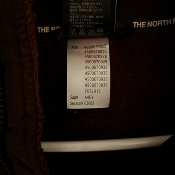 The North Face Womens teddy full zip jacket + matching beanie - Picture 3 of 4